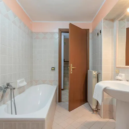 Begonia 度假居 斯特雷萨